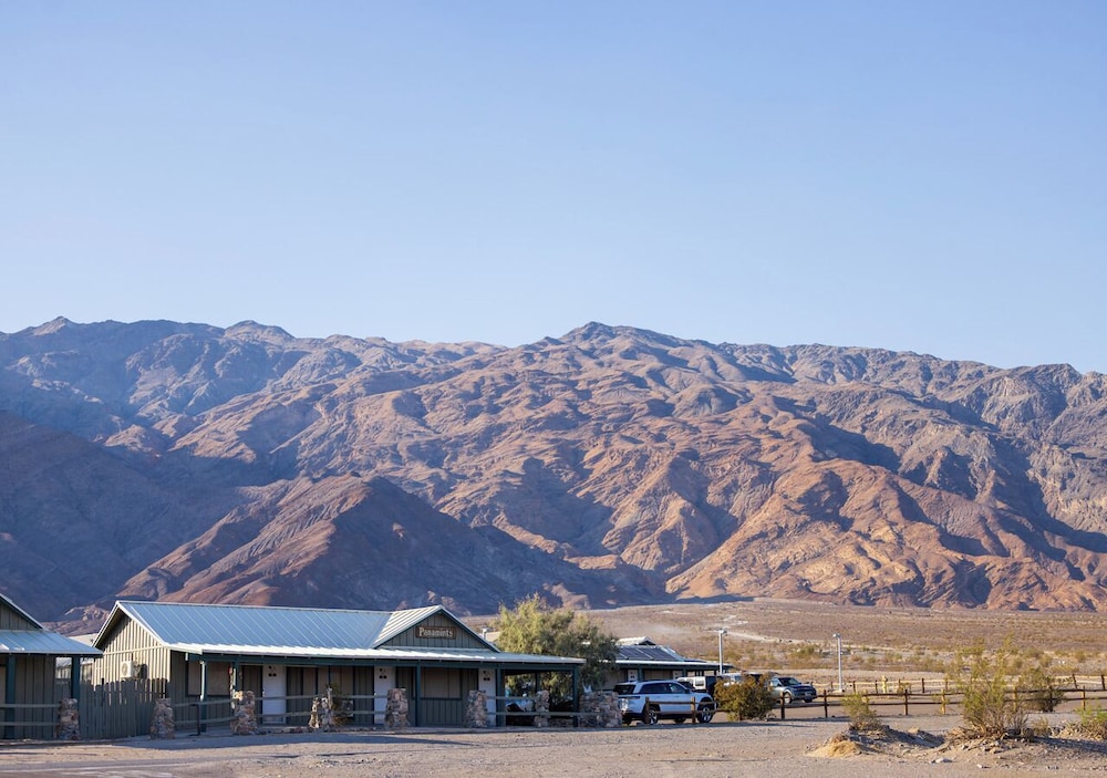 Stovepipe Wells Village Hotel 41/47