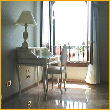 Hotel Tre Archi 26/46