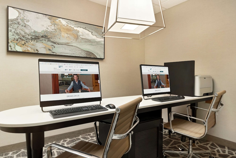Homewood Suites by Hilton Allentown-Bethlehem Airport 34/38