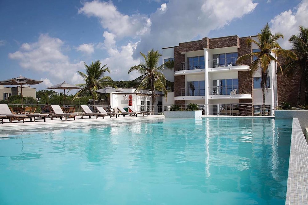 Hotel Loa 3/58