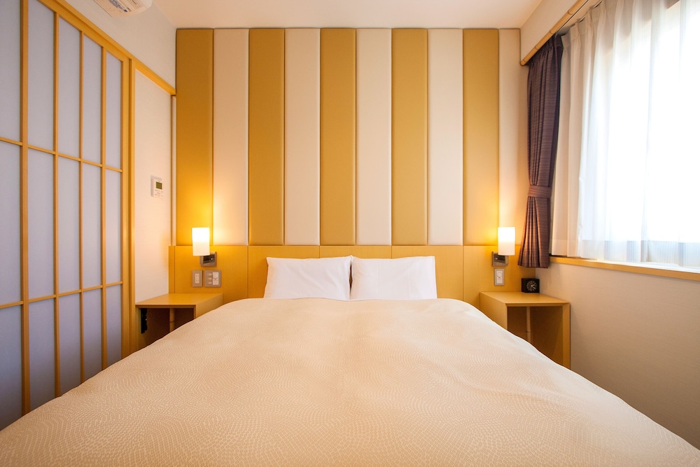 DESIGNER, DOUBLE BED