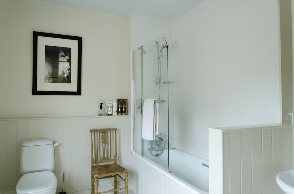 Heron House Bed &amp; Breakfast 22/23