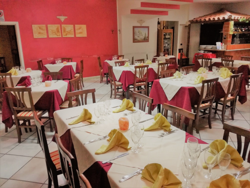 Hotel Ristorante La Mimosa 28/50