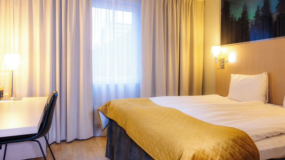 Compact, Twin Beds