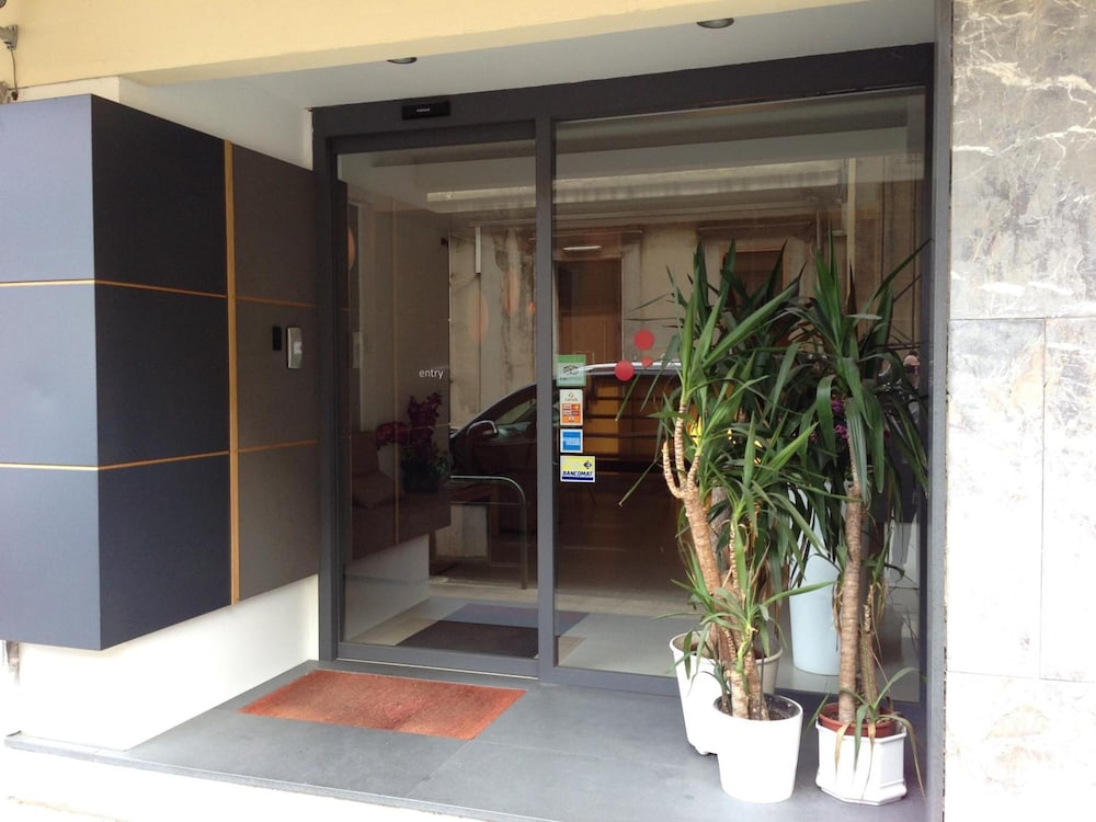Guest House Residence 5/22