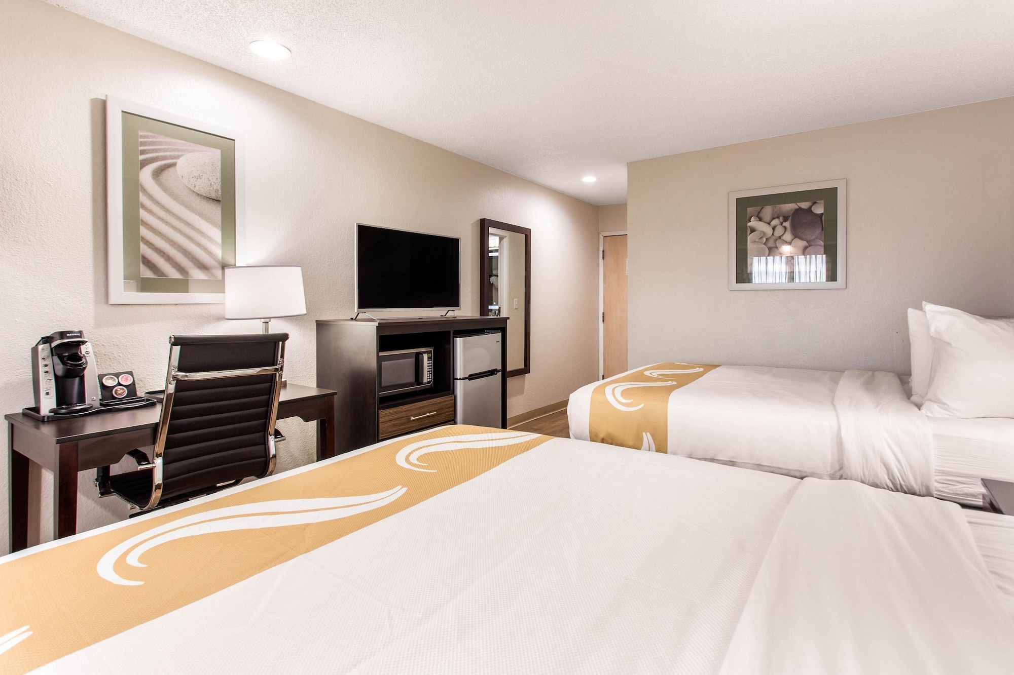 Standard, 2 Queen Beds
