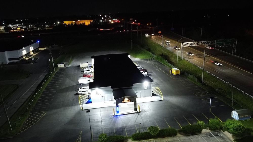 Days Inn By Wyndham Indianapolis East Post Road 40/54