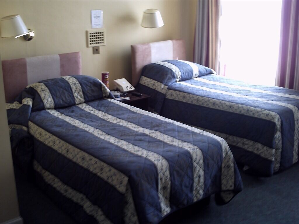 غرفة قياسية بسريرين منفصلين، The Lansdowne Hotel 2/3