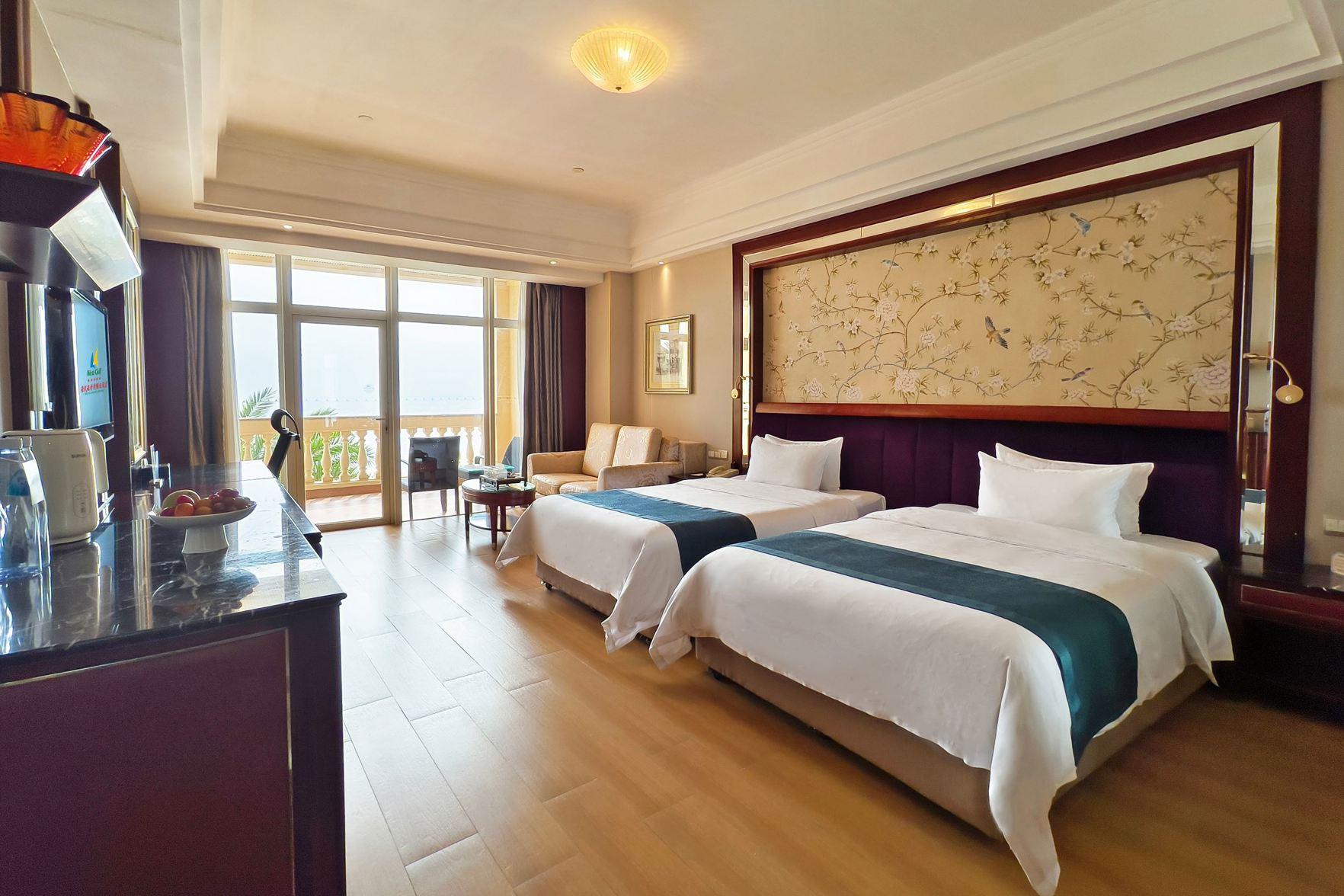 West Gulf Holiday Hotel 18/45