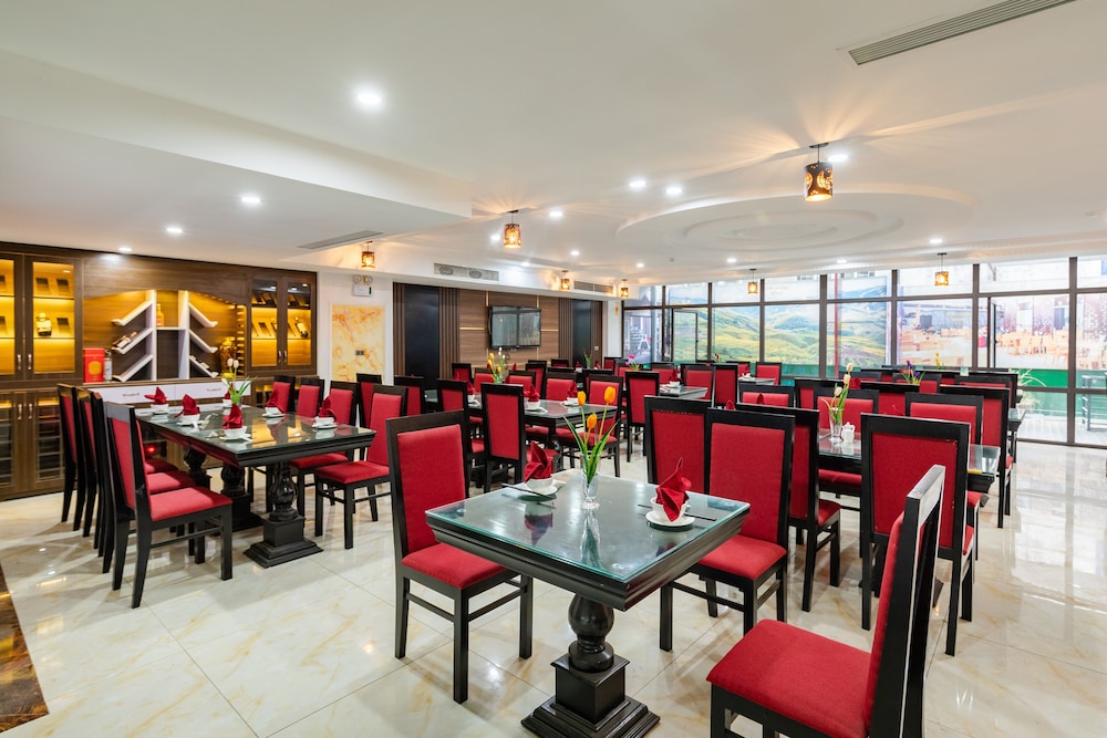 Kim Cuong Hotel 42/51