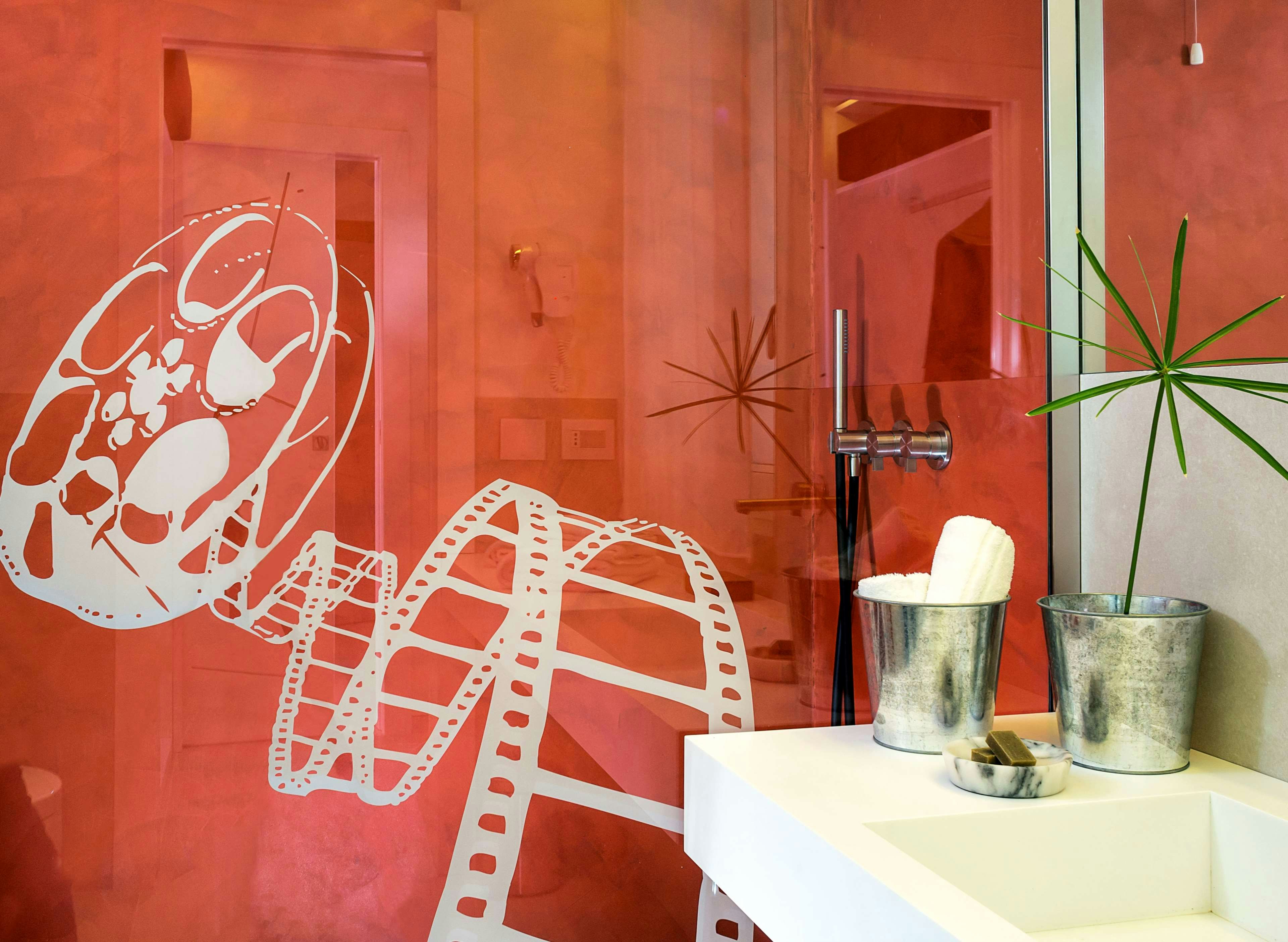 DUOMO SUITES & SPA 50/50
