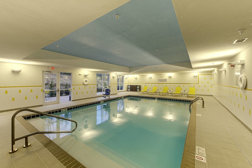 Fairfield Inn Suites Meridian 17/27