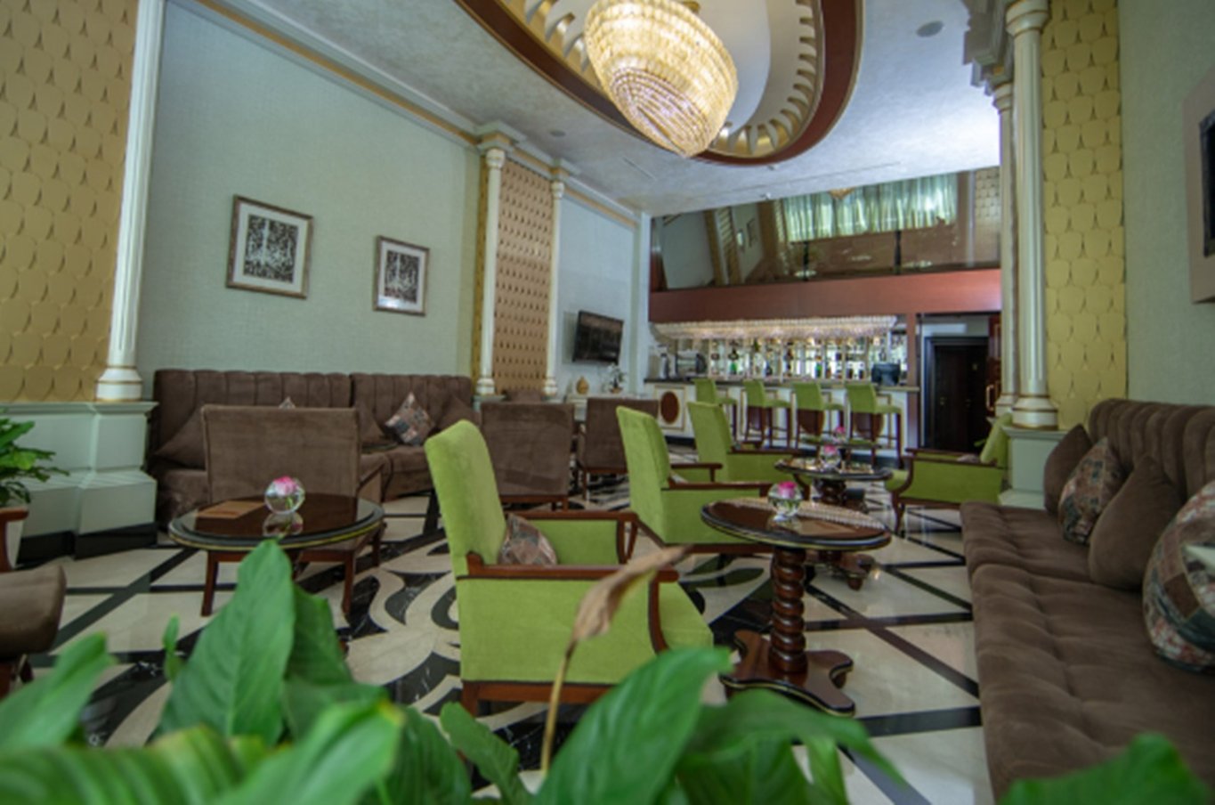 Sapphire Hotel 50/72
