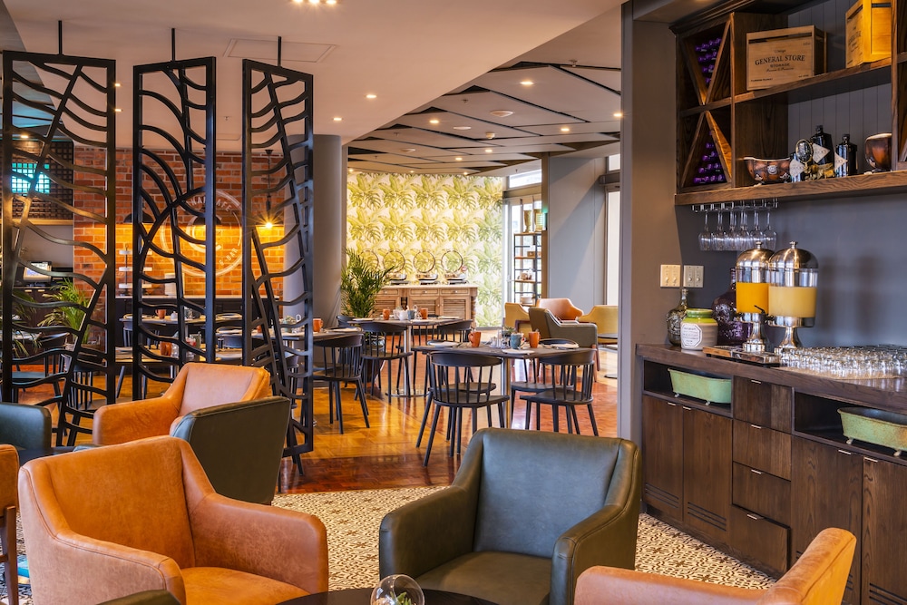 aha Harbour Bridge Hotel & Suites 47/65