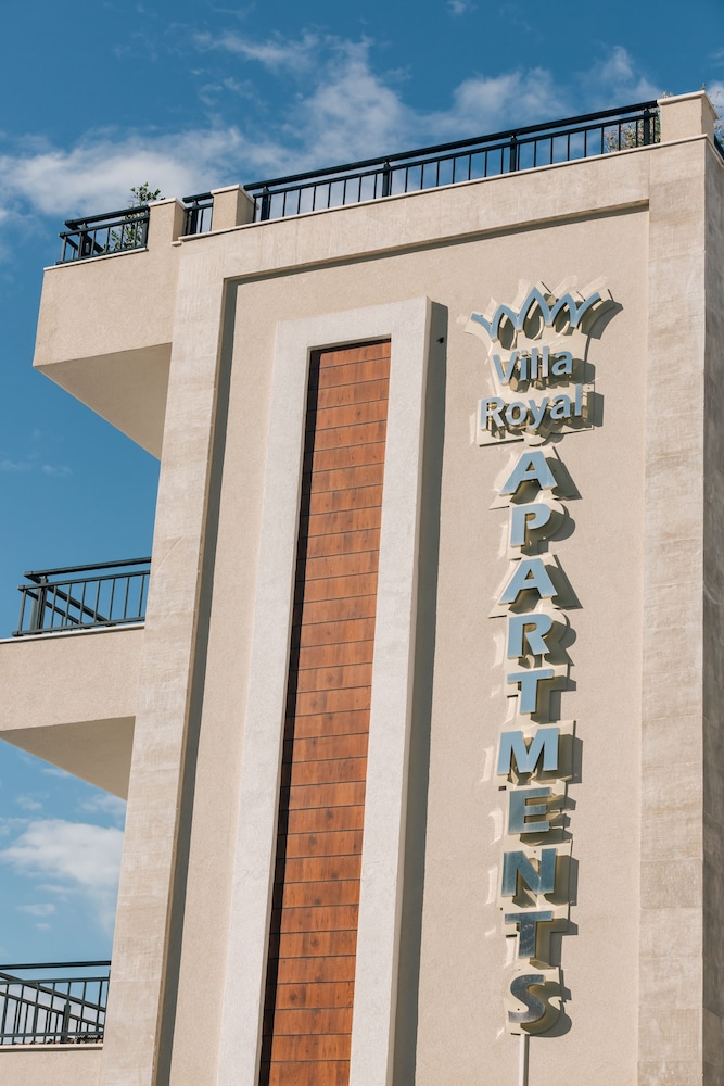 Hotel Villa Royal 2/54