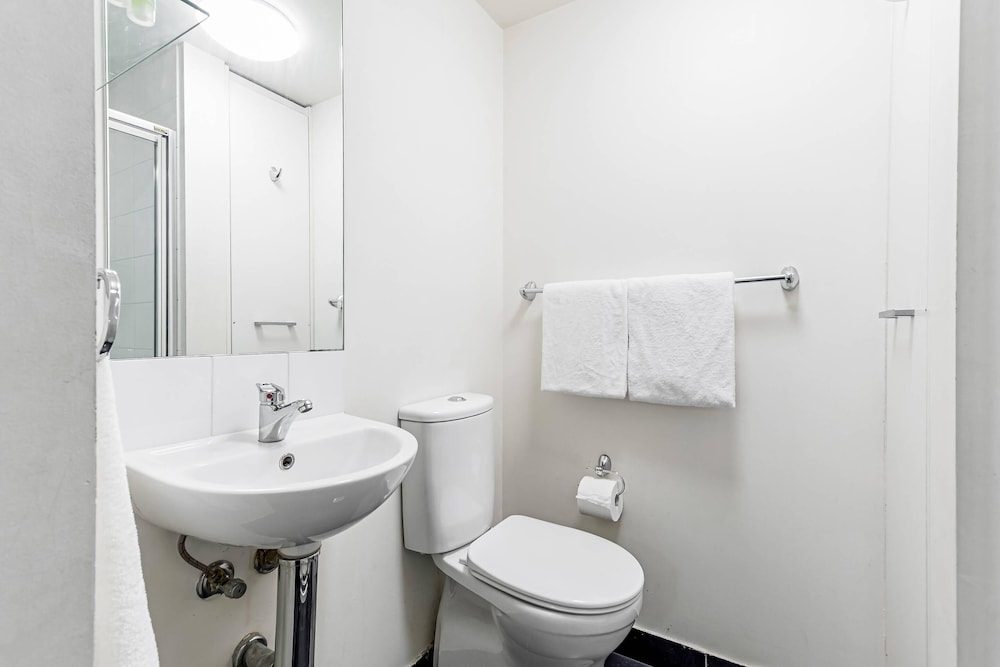 Quality Apartments North Melbourne 49/54