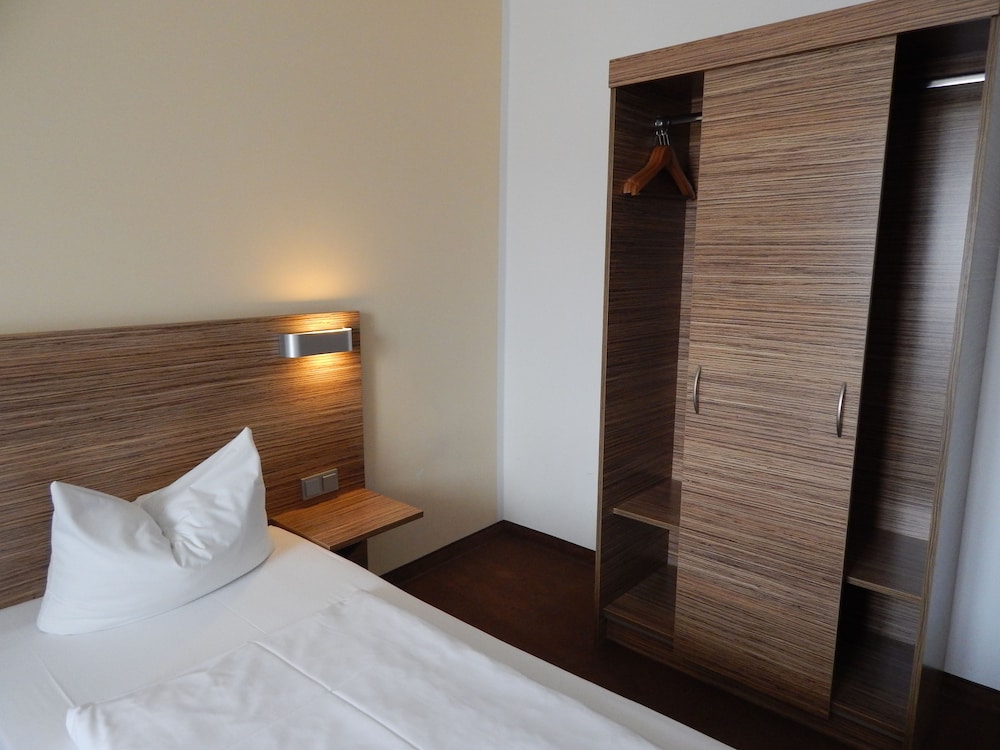 Hotel Andra 8/42
