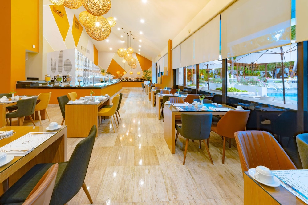 Smart Cancun The Urban Oasis 46/61