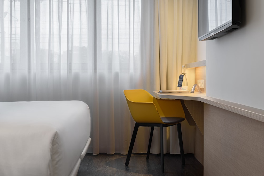 Ikonik Lisboa 47/50