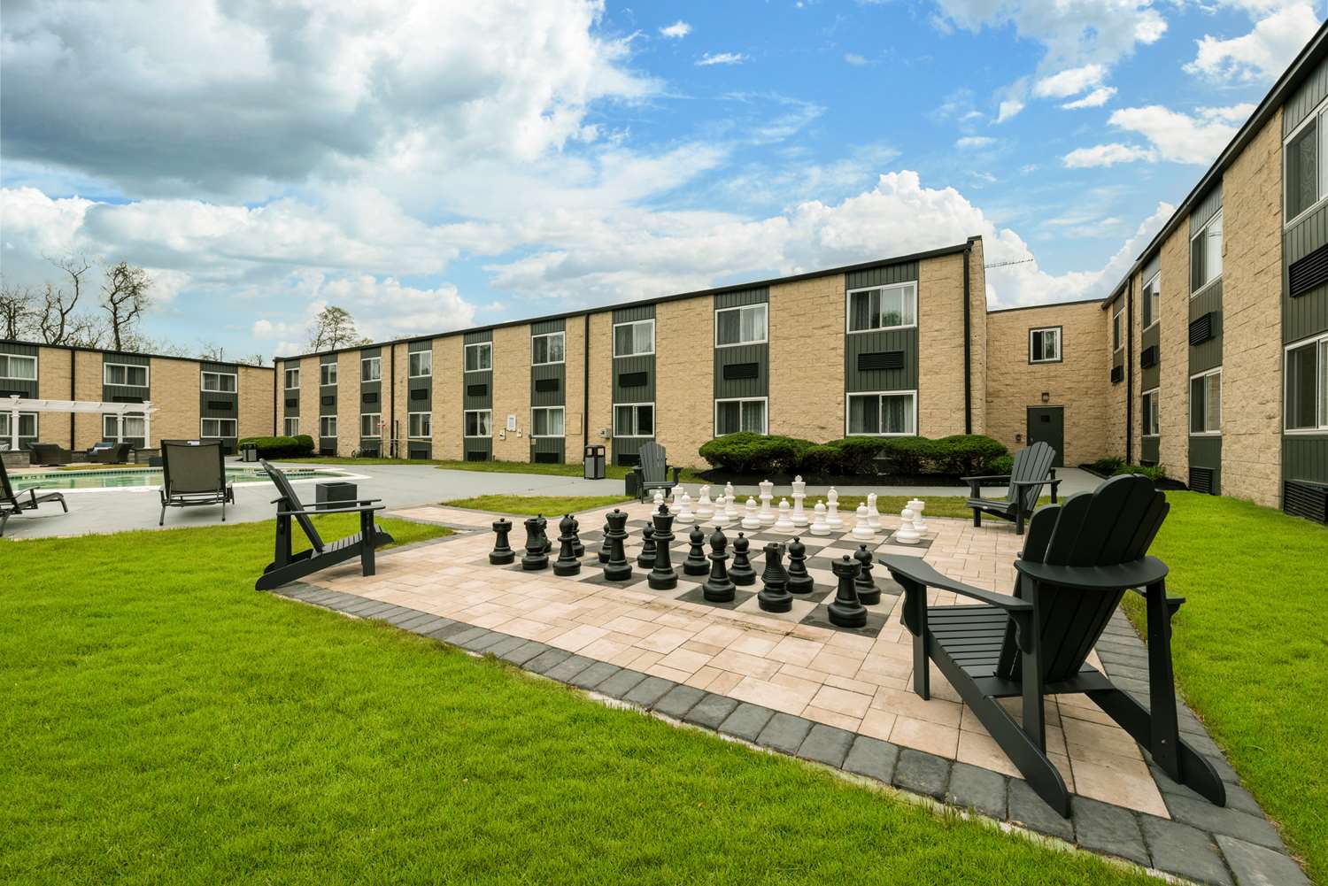SureStay Plus Hotel by Best Western McGuire AFB Jackson 37/40