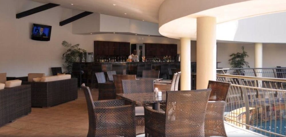 Happy Valley Hotel Ezulwini 24/40