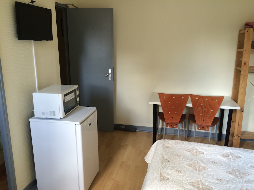 Au Royal Mad Hotel 30/36