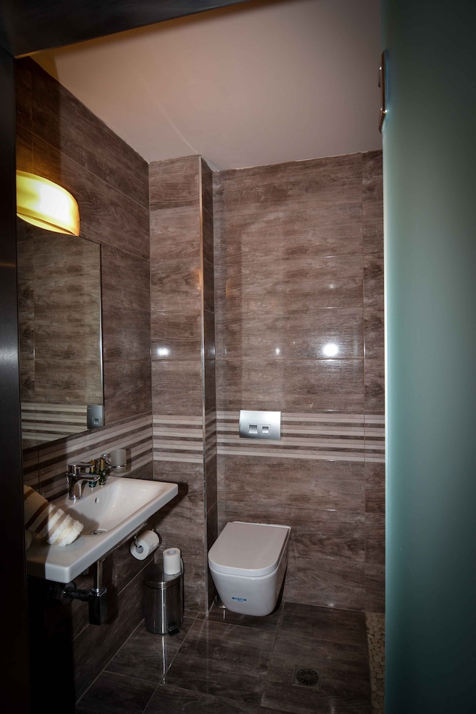 Porto Del Sol Hotel 27/30