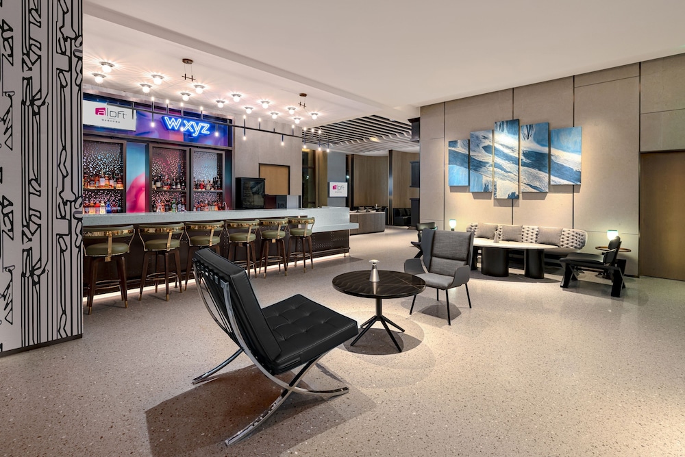 Aloft Yantai 24/38