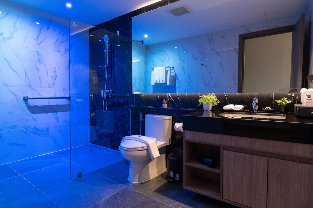 Moose Hotel Nimman 46/48