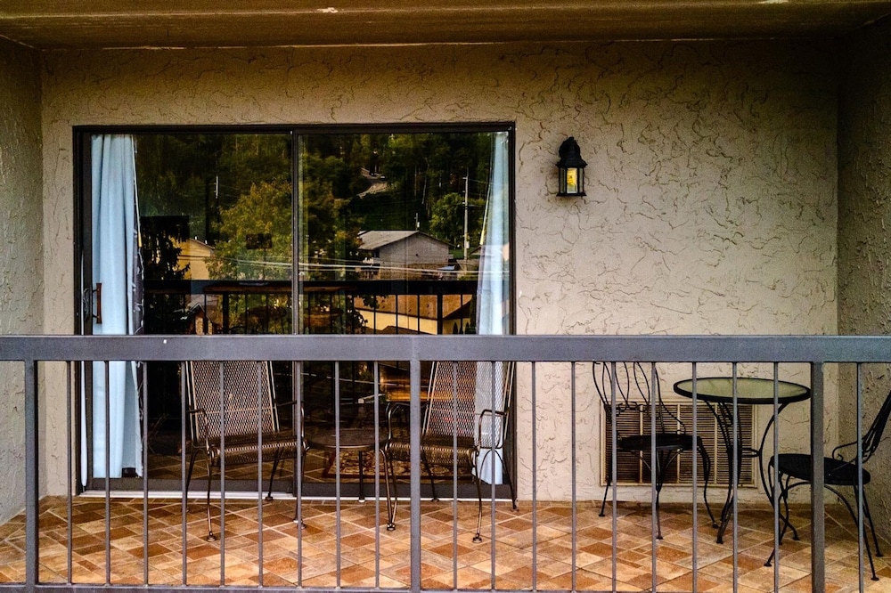 Olde Gatlinburg Rentals 38/50