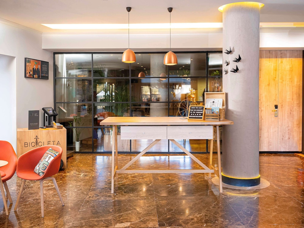 Mercure Porto Centro Santa Catarina 43/81