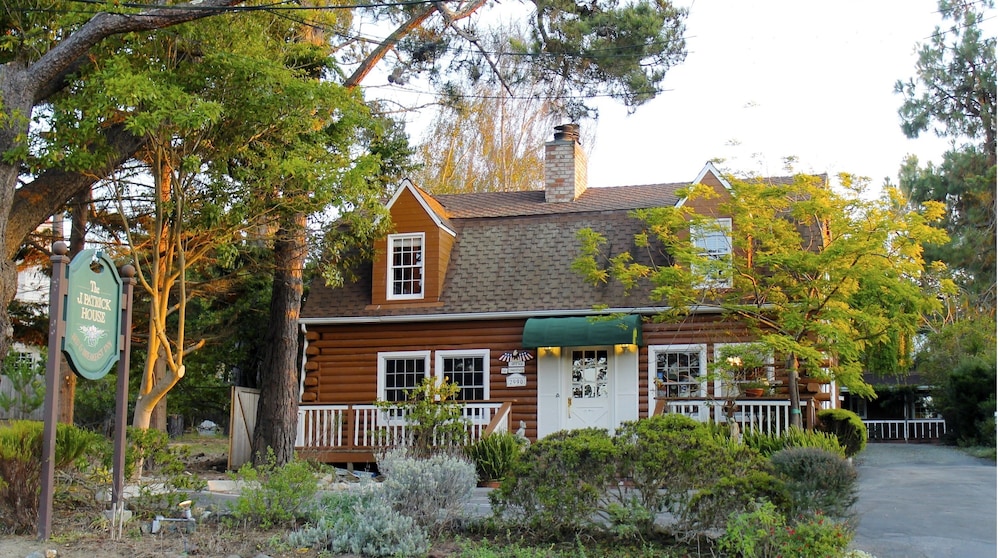 J Patrick House Bed And Breakfast Inn 6/65