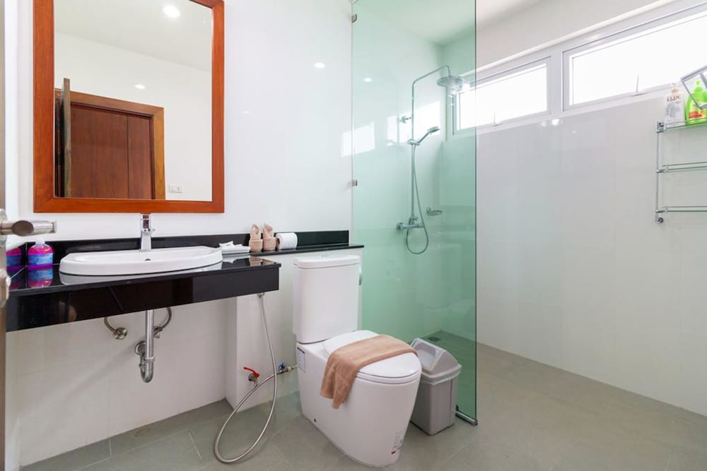 Surisa Seaview Pool Villas 35/38