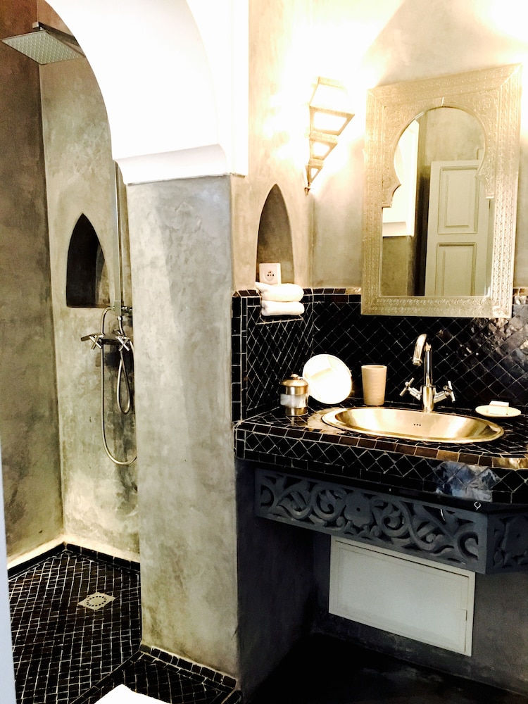 Riad Tawargit 45/50
