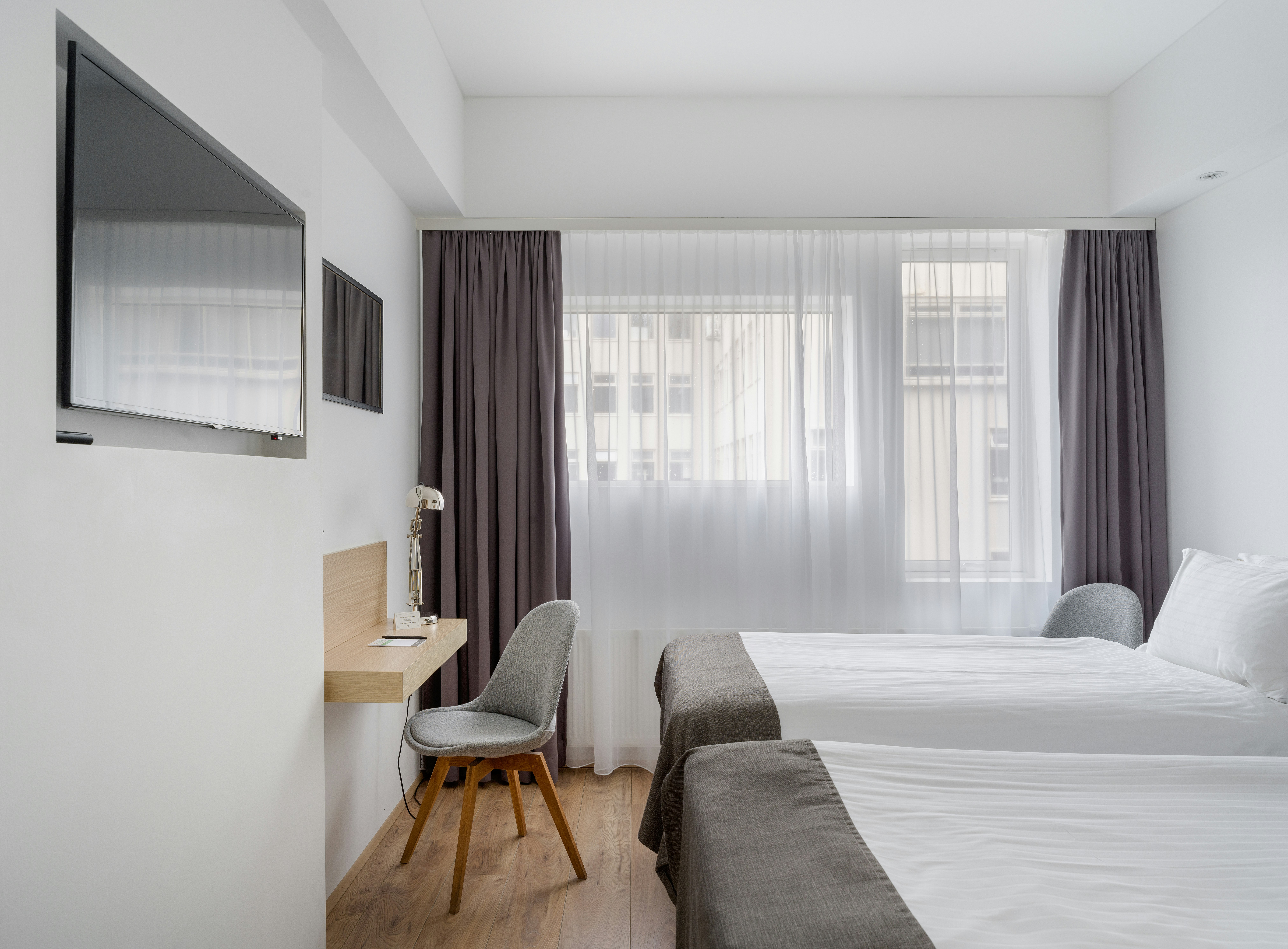 STANDARD, TWIN BEDS
