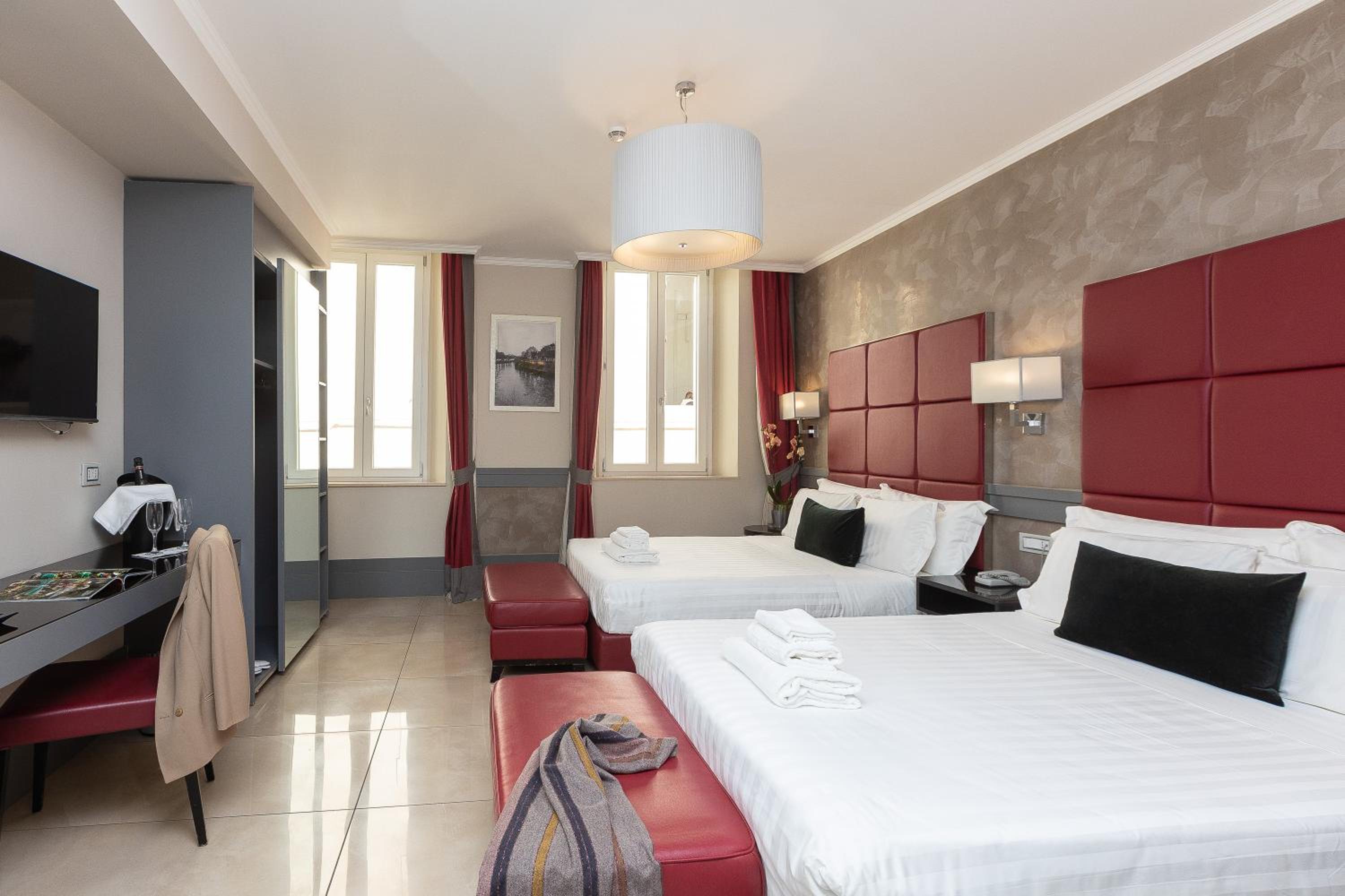 غرفة رباعية بحوض استحمام، Hotel Castellino Roma 2/10