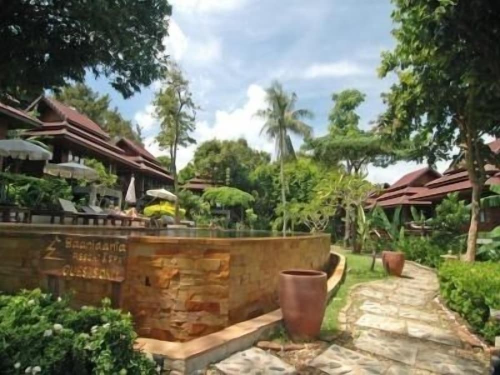 Baan Laanta Resort & Spa 65/69