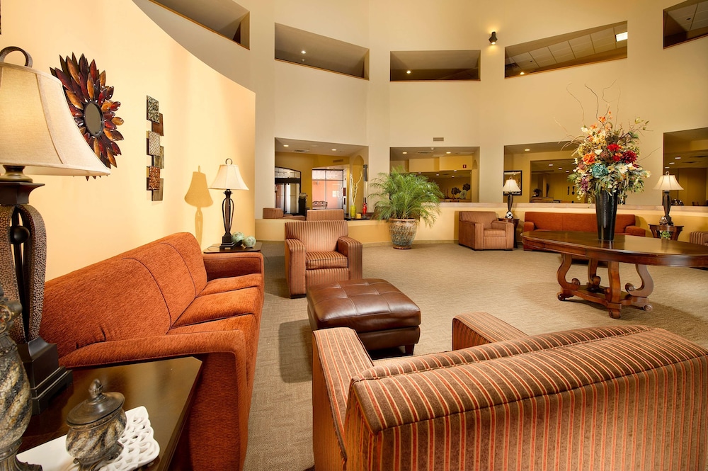 Drury Inn And Suites Phoenix Airport 25/50