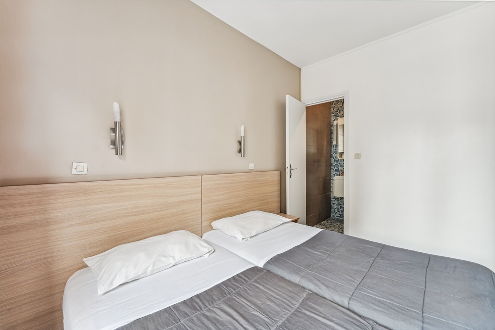 Hotel Tolbiac 21/48