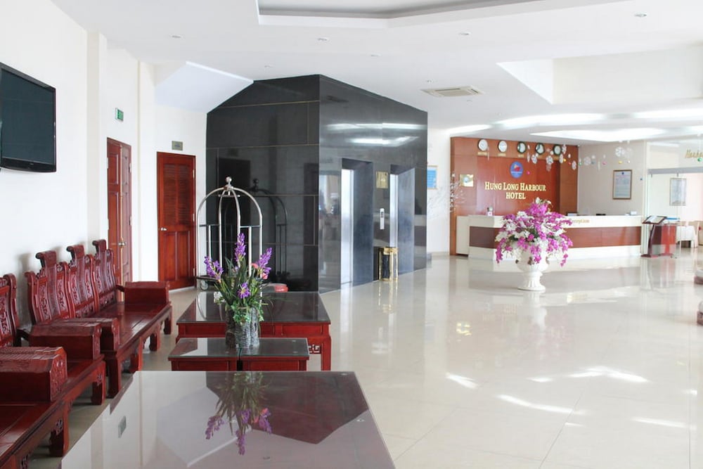 Hung Long Harbour Hotel 9/58