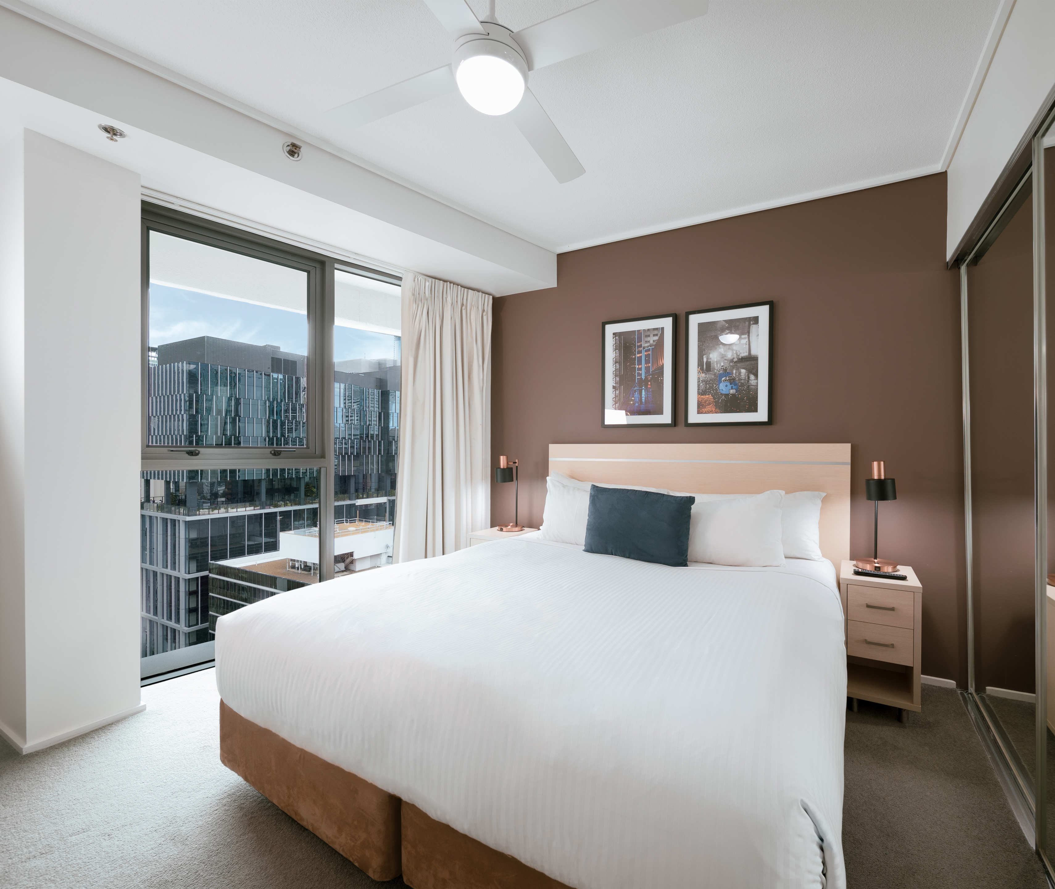 1 Bedroom Story Bridge