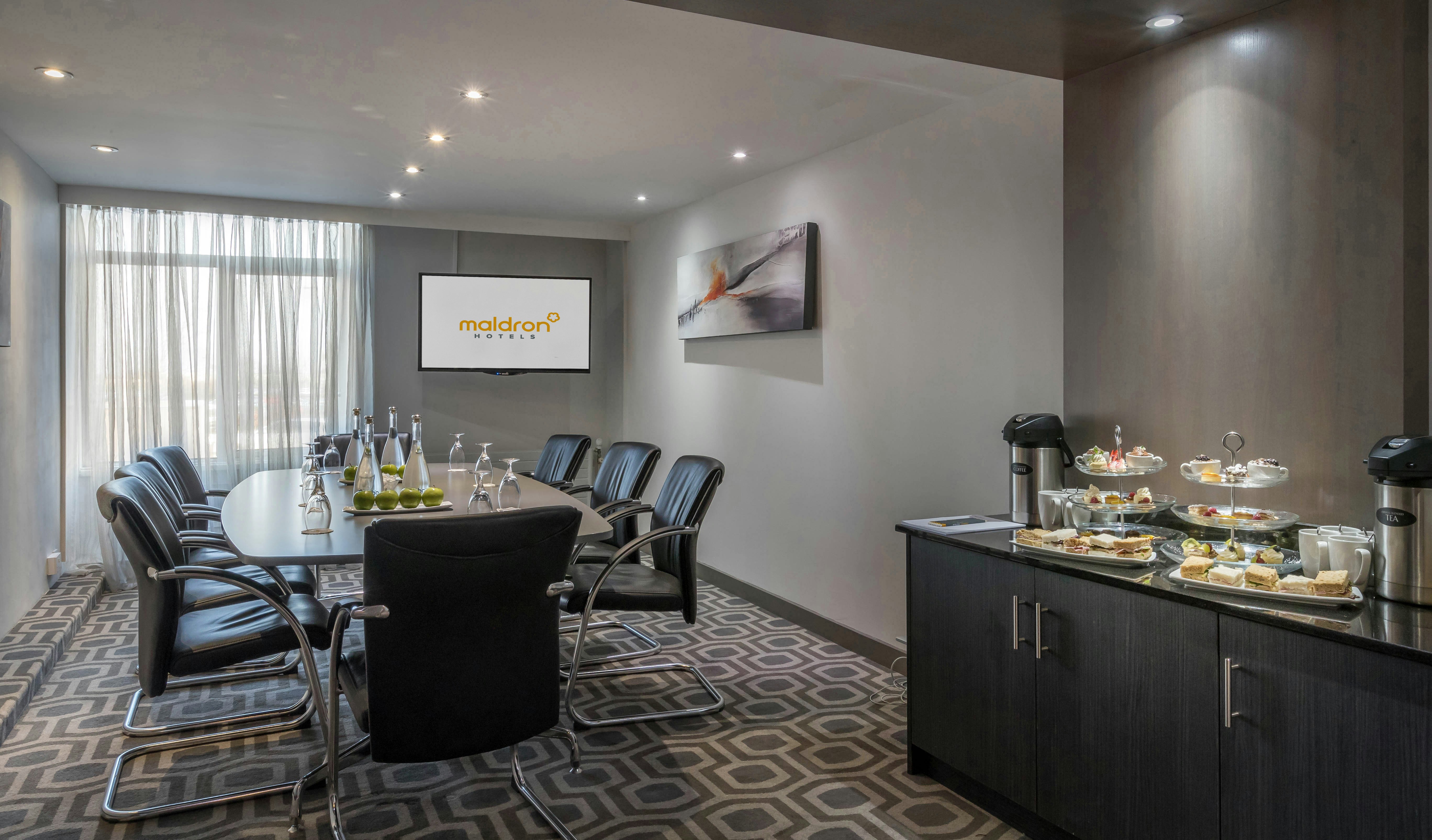 Maldron Hotel Dublin Airport 41/43