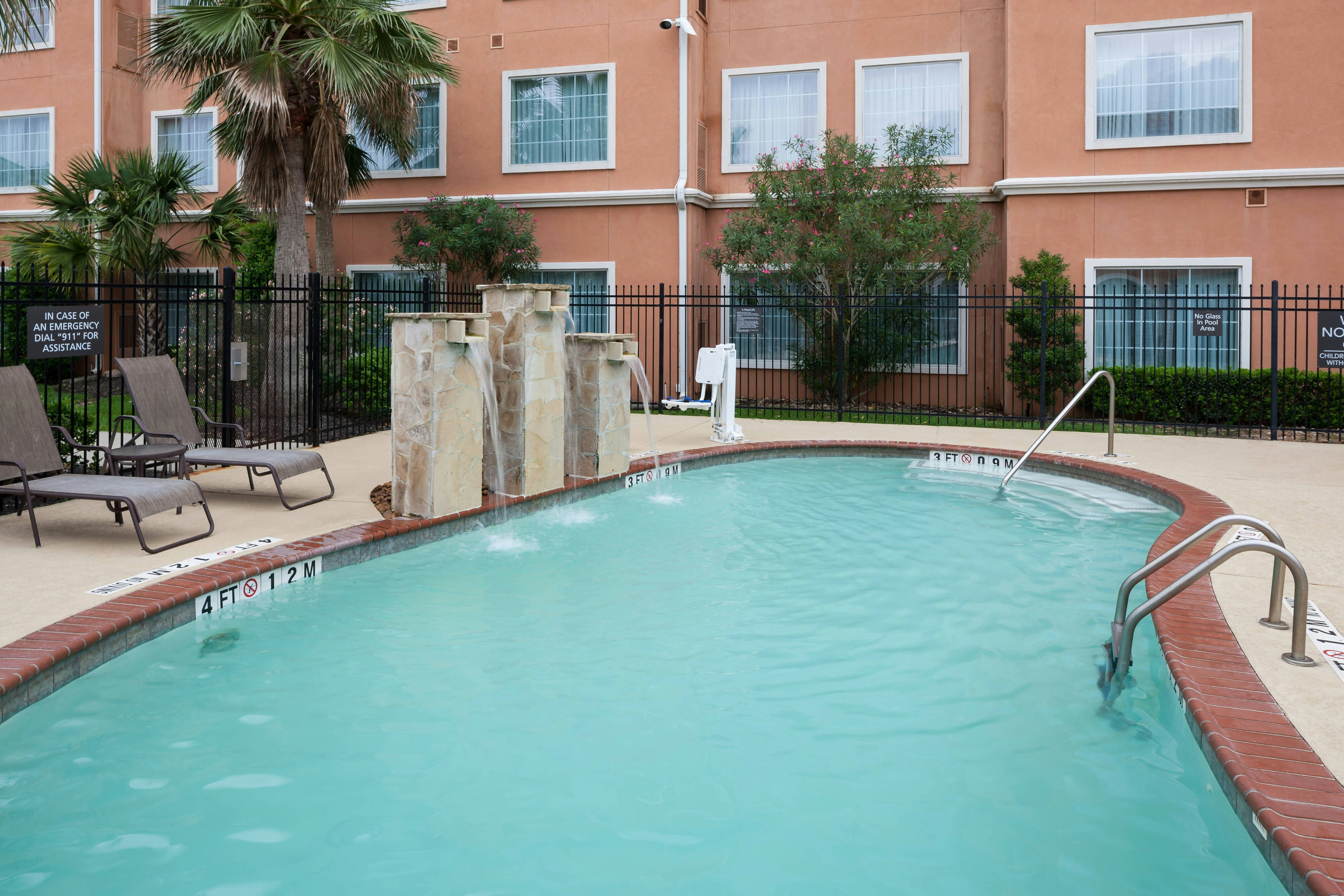 Residence Inn Beaumont 40/43