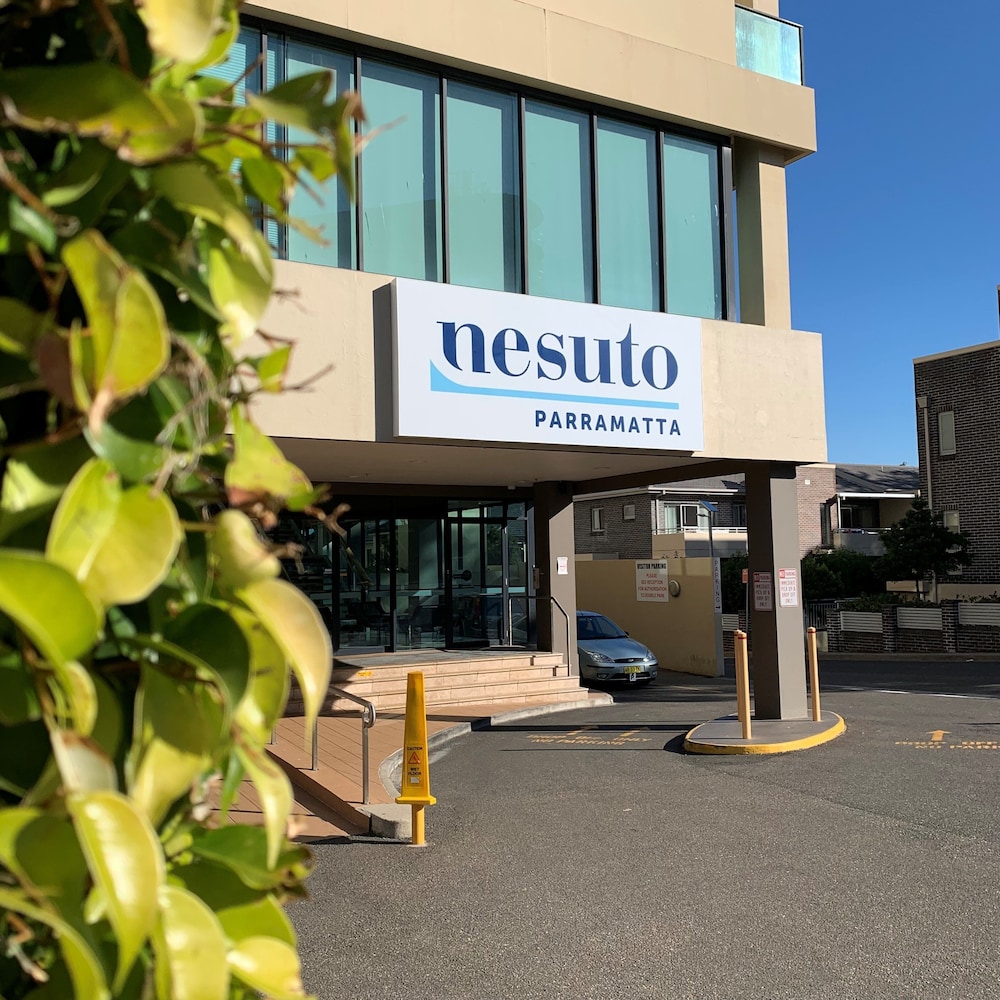 Nesuto Parramatta Apartment Hotel 5/67
