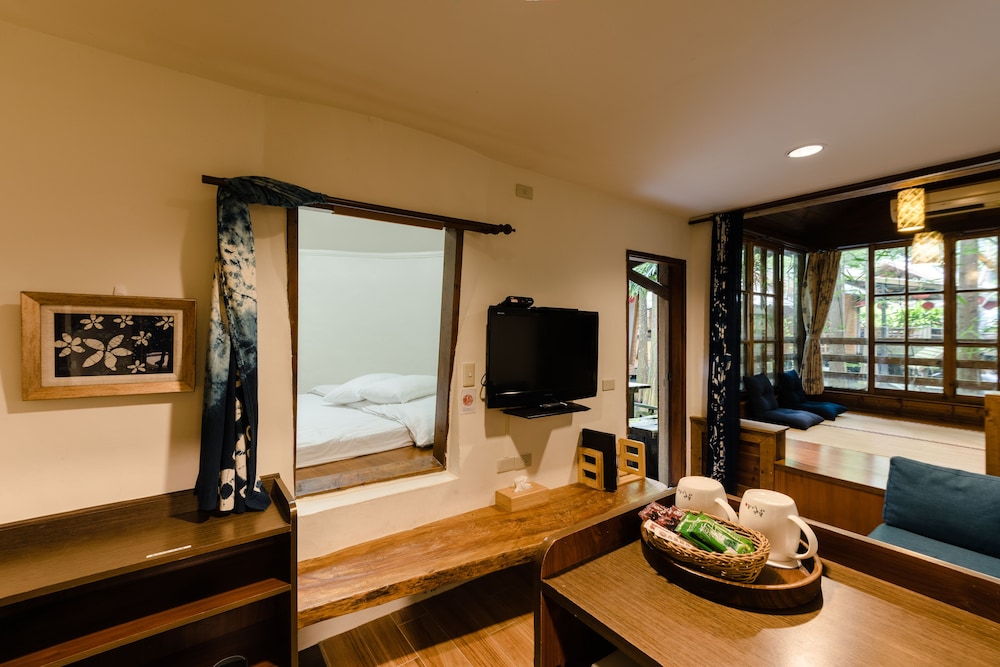Zhuo Ye Cottage 31/50