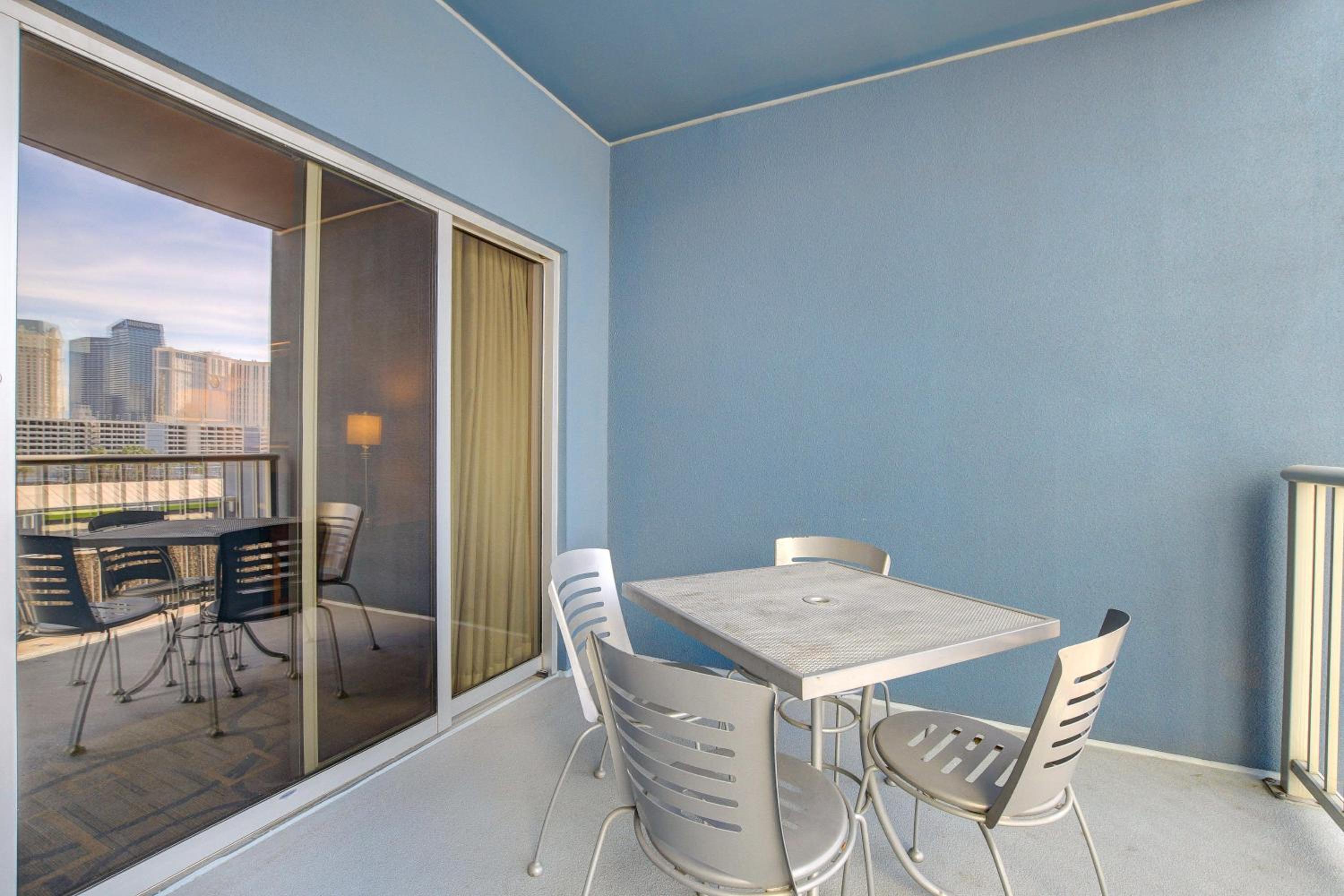 Luxury 1BD/1BTH Suite at Platinum Hotel STRIP VIEW 36/50