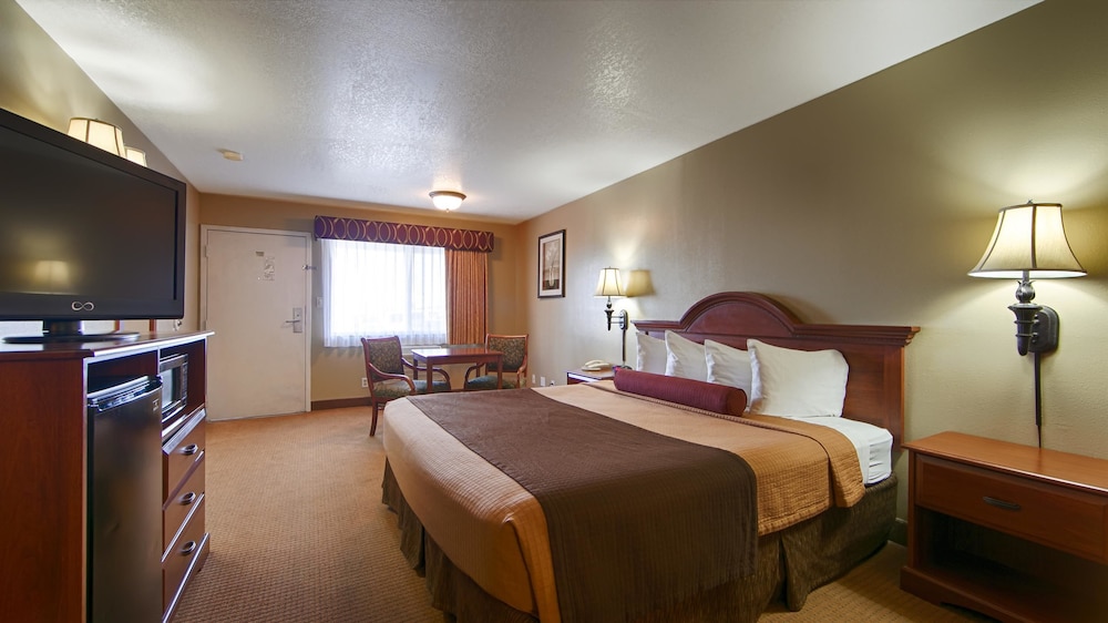 Best Western Desert Winds 20/43