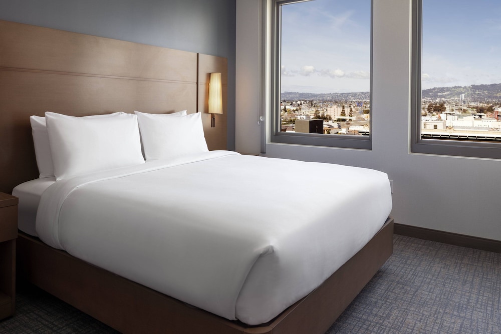 Residence Inn by Marriott Oakland Downtown 9/42