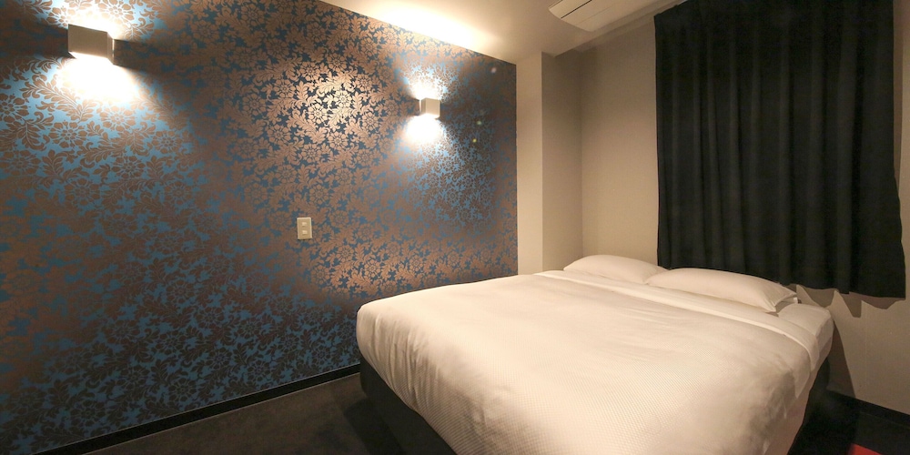 Art Inn Namba 11/51