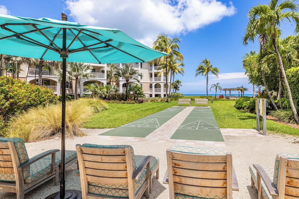 Hyatt Vacation Club at Windward Pointe 54/58